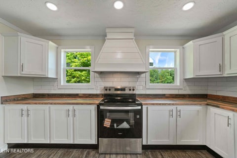Tiny photo for 8200 Burnell Lane, Knoxville, TN 37920 (MLS # 1346003)