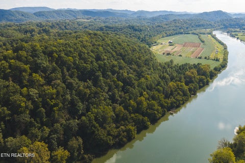 Photo of 80 Rocky Hollow Rd, Rogersville, TN 37857 (MLS # 1356113)