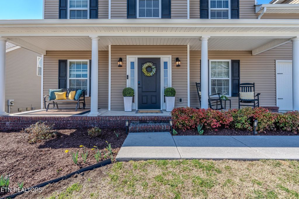 Photo of 6925 Poplar Wood Tr, Knoxville, TN 37920 (MLS # 1331247)