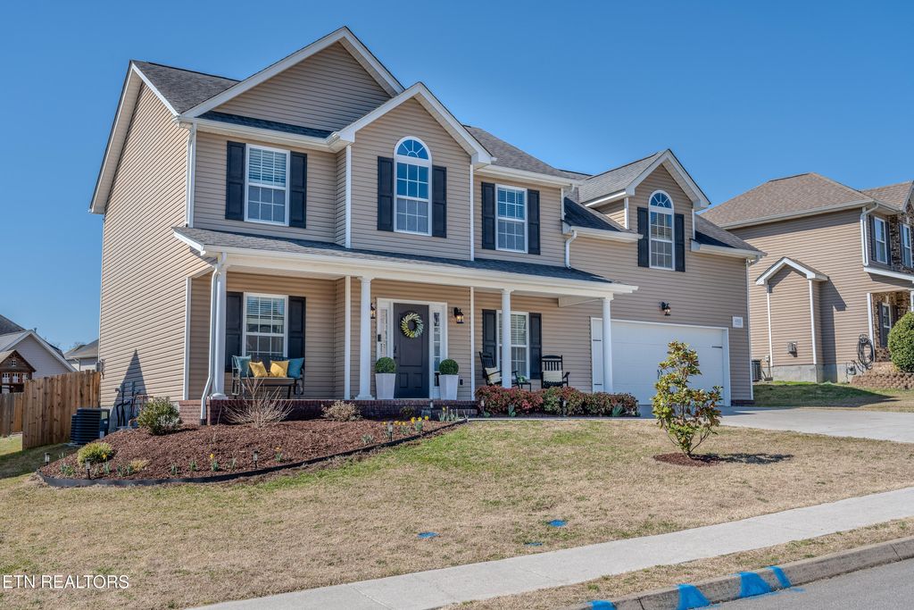 Photo of 6925 Poplar Wood Tr, Knoxville, TN 37920 (MLS # 1331247)