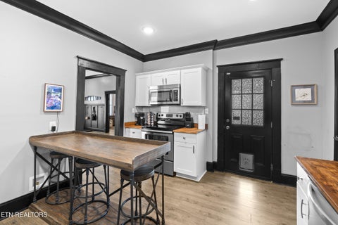 Tiny photo for 426 Hiawassee Ave, Knoxville, TN 37917 (MLS # 1357627)