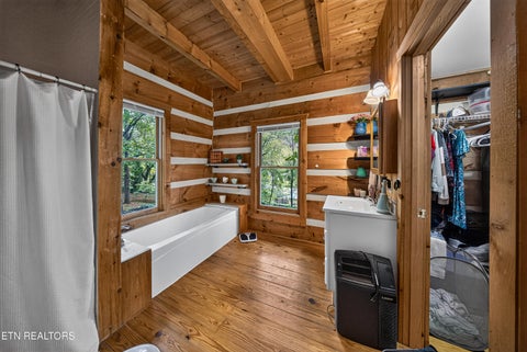 Tiny photo for 124 E Leatherwood Drive, Walland, TN 37886 (MLS # 1359521)