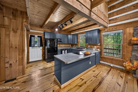 Tiny photo for 124 E Leatherwood Drive, Walland, TN 37886 (MLS # 1359521)