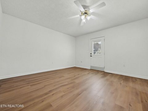 Tiny photo for 786 Pine Mountain Rd, Pigeon Forge, TN 37863 (MLS # 1332185)