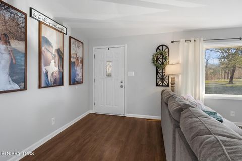 Tiny photo for 319 Meadowview Drive, Harriman, TN 37748 (MLS # 1324272)