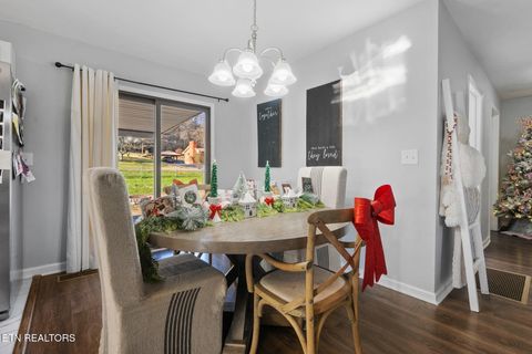 Tiny photo for 319 Meadowview Drive, Harriman, TN 37748 (MLS # 1324272)