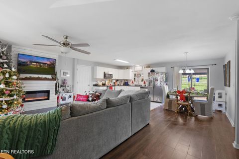 Tiny photo for 319 Meadowview Drive, Harriman, TN 37748 (MLS # 1324272)