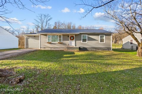 Tiny photo for 319 Meadowview Drive, Harriman, TN 37748 (MLS # 1324272)