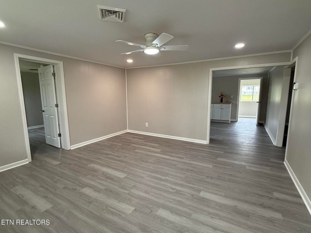 Photo of 110 Aspen Drive, Harriman, TN 37748 (MLS # 1296969)