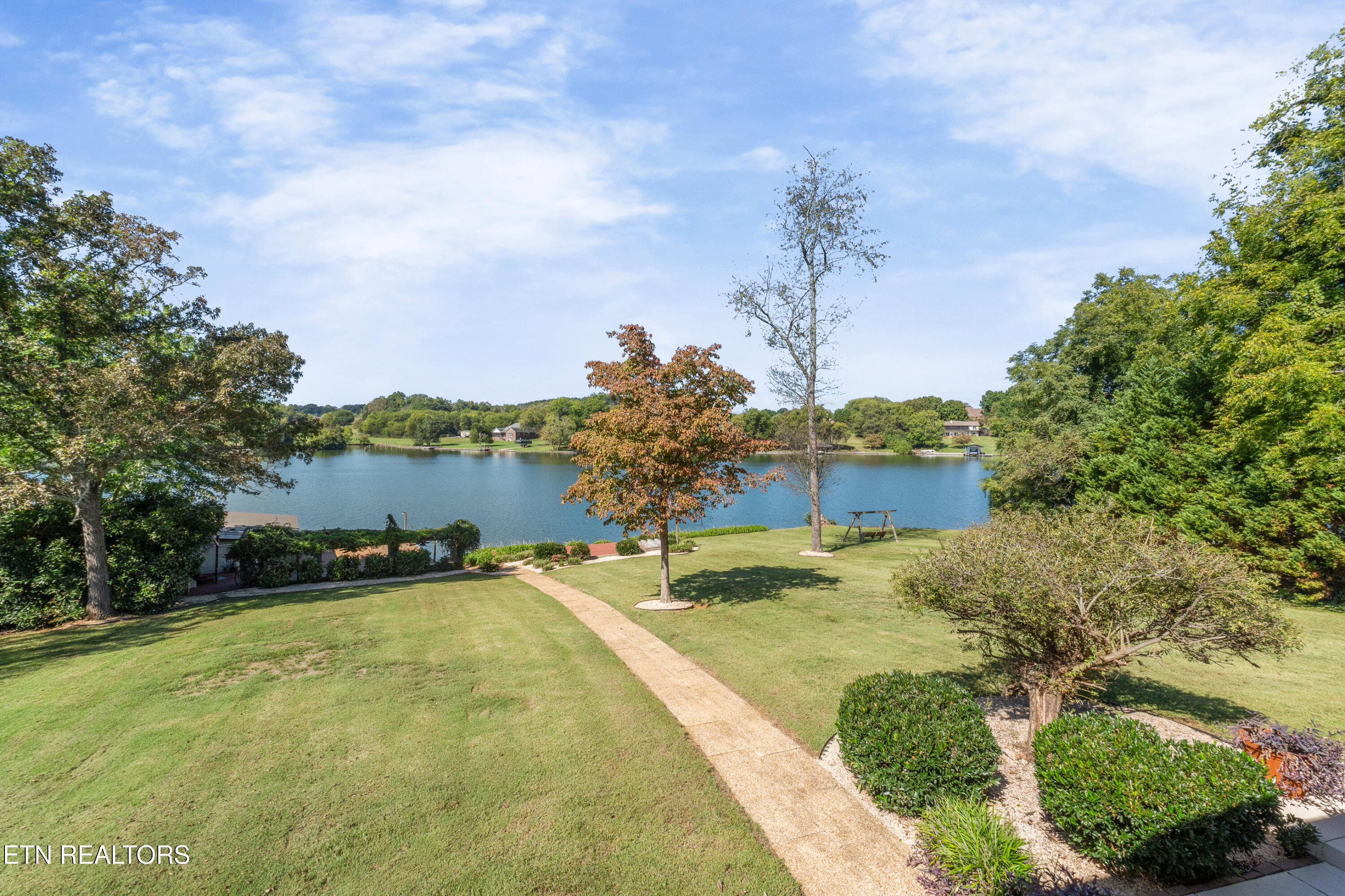 859 Collie Cove Court