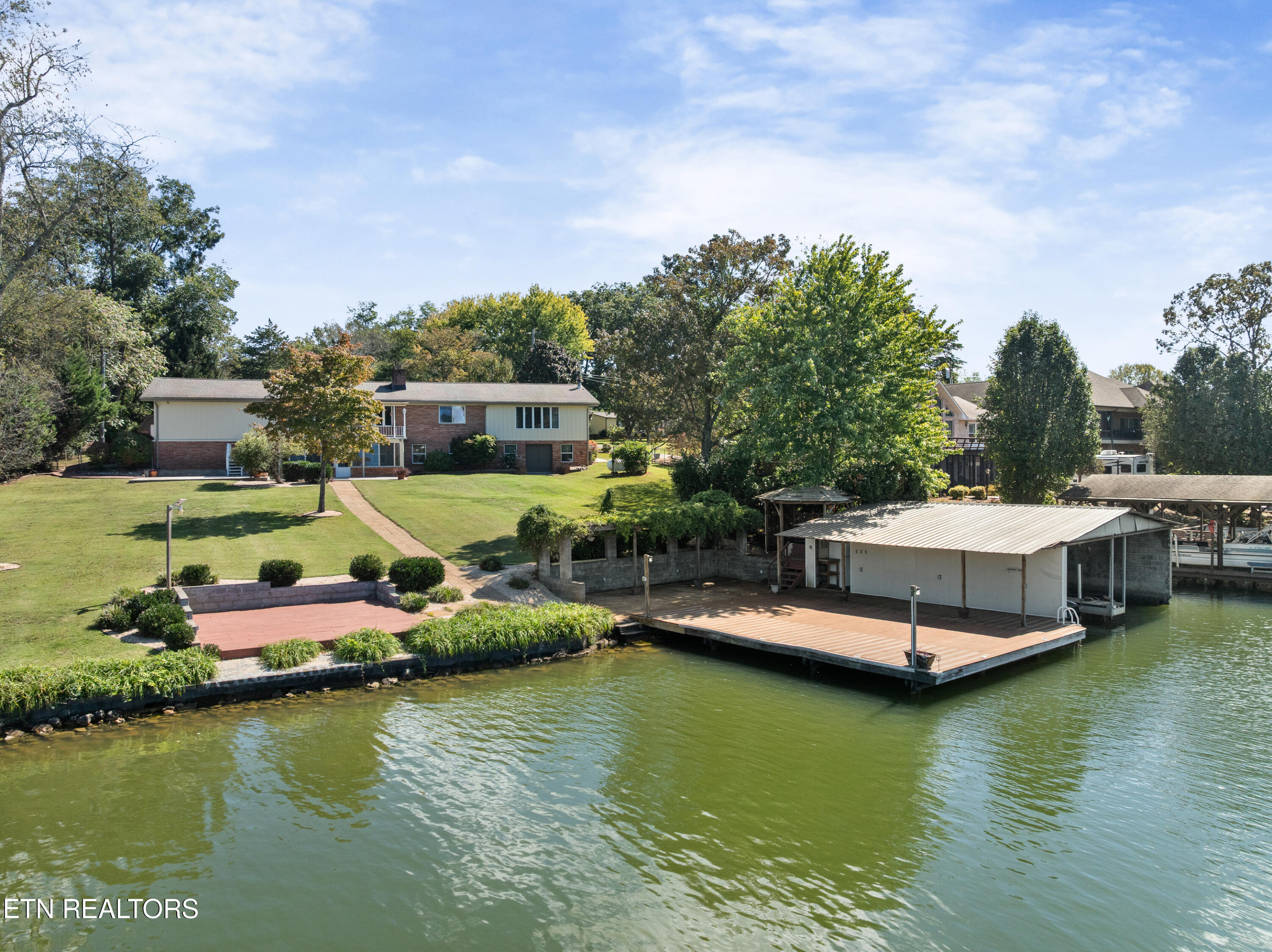 859 Collie Cove Court