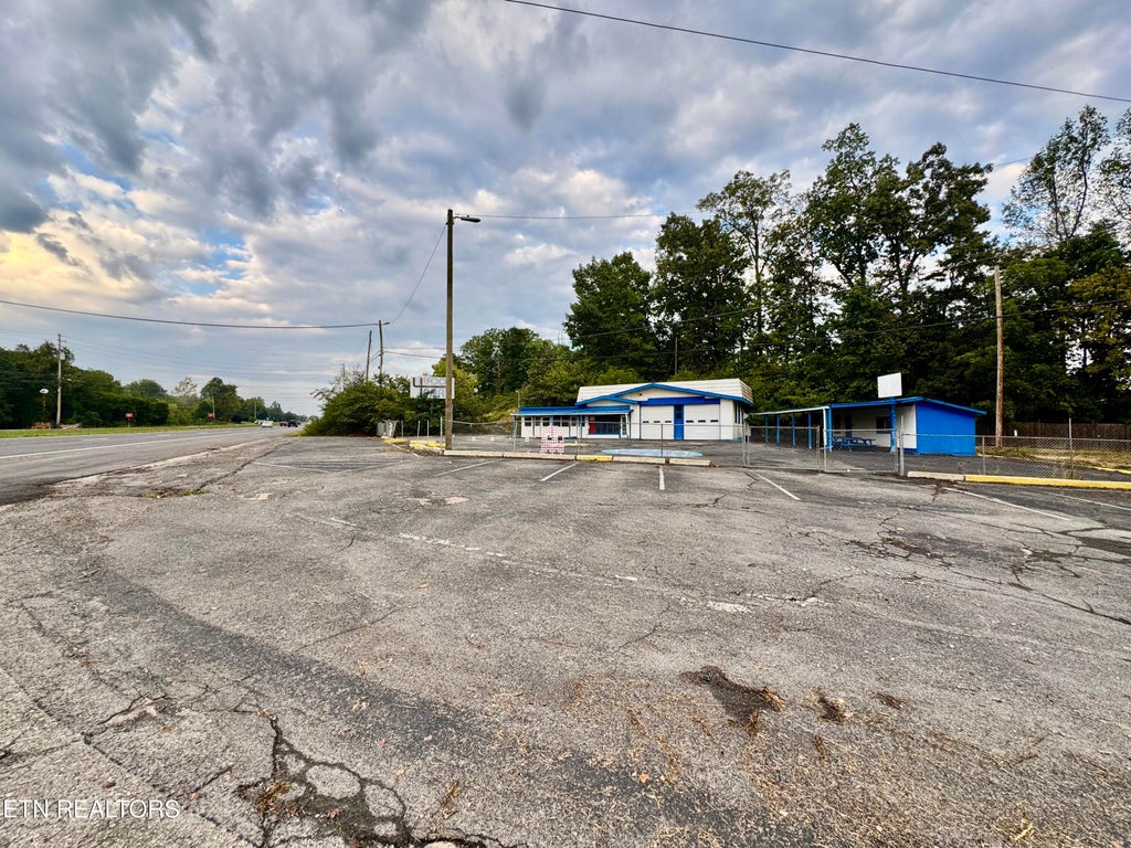 Photo of 8541 Asheville Hwy, Knoxville, TN 37924 (MLS # 1356515)
