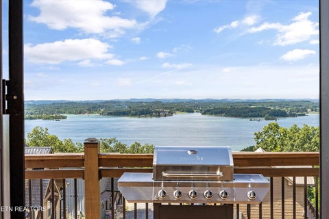 Tiny photo for 936 Lake Haven Way, Sevierville, TN 37876 (MLS # 1347332)