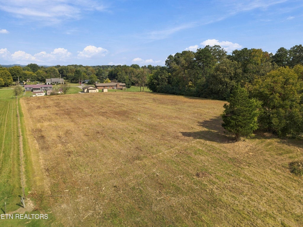 Photo of 134 Hodges Lane, Maryville, TN 37804 (MLS # 1354022)