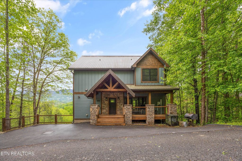 Photo of 5276 Riversong Way, Sevierville, TN 37876 (MLS # 1339075)