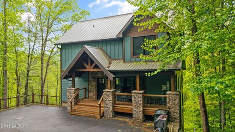 Photo of 5276 Riversong Way, Sevierville, TN 37876 (MLS # 1339075)