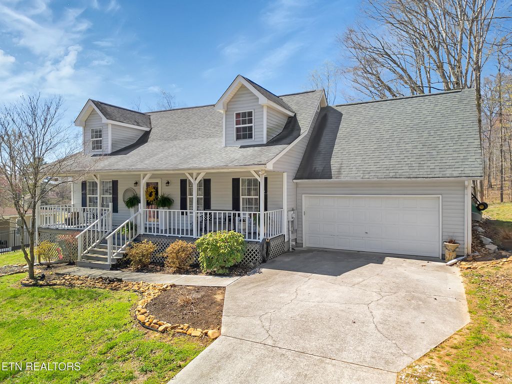 Photo of 1019 Wilderness Rd, Friendsville, TN 37737 (MLS # 1294511)