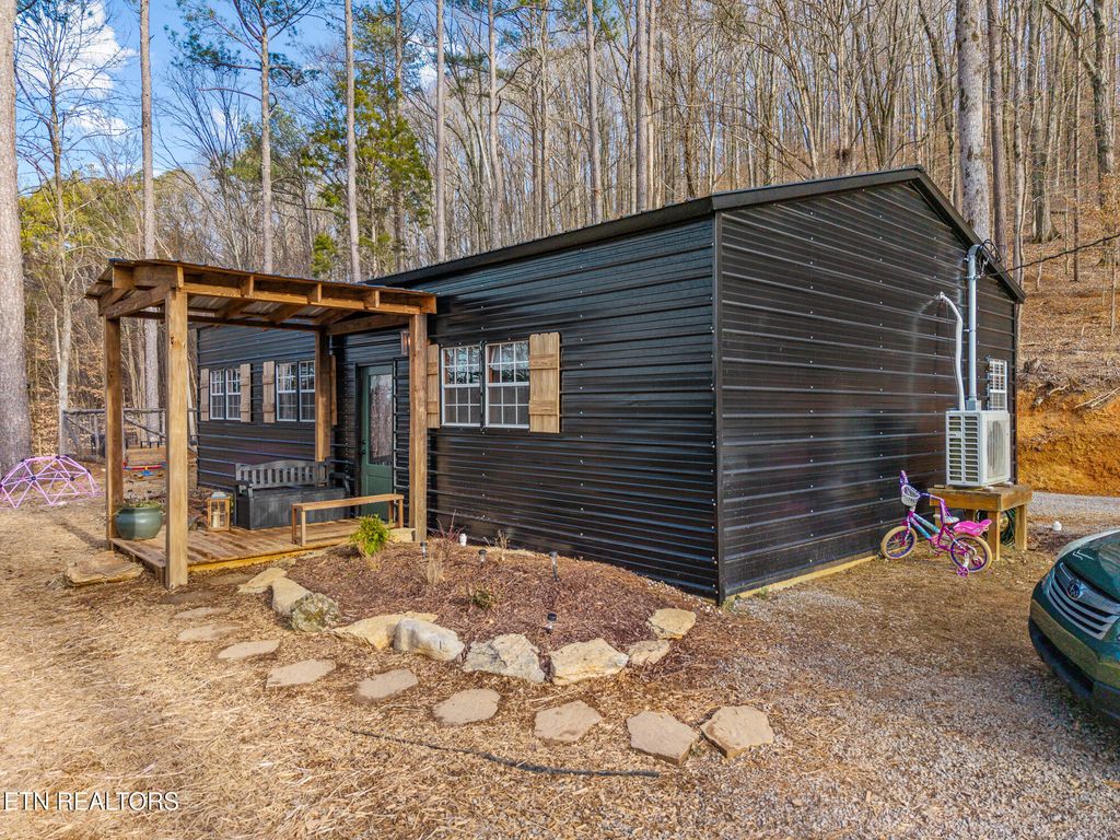Photo of 361 County Road 38, Riceville, TN 37370 (MLS # 1328103)