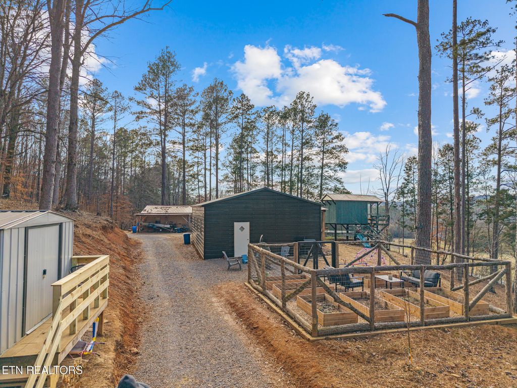 Photo of 361 County Road 38, Riceville, TN 37370 (MLS # 1328103)