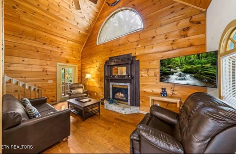 Tiny photo for 517 Hideaway Ridge Circle, Sevierville, TN 37862 (MLS # 1357598)