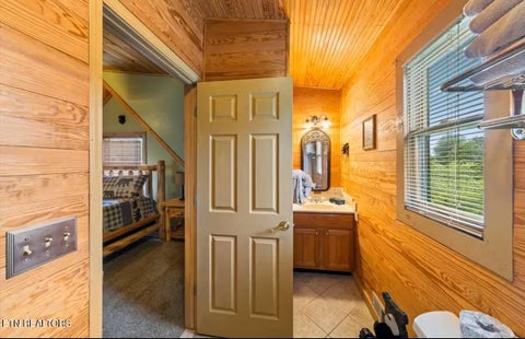 Tiny photo for 517 Hideaway Ridge Circle, Sevierville, TN 37862 (MLS # 1357598)