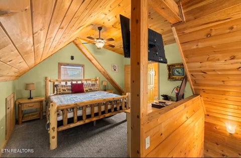 Tiny photo for 517 Hideaway Ridge Circle, Sevierville, TN 37862 (MLS # 1357598)