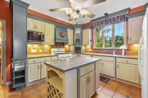 Tiny photo for 3720 Kingston Pike, Knoxville, TN 37919 (MLS # 1346885)