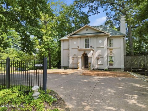 Tiny photo for 3720 Kingston Pike, Knoxville, TN 37919 (MLS # 1346885)