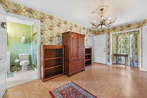 Tiny photo for 3720 Kingston Pike, Knoxville, TN 37919 (MLS # 1346885)