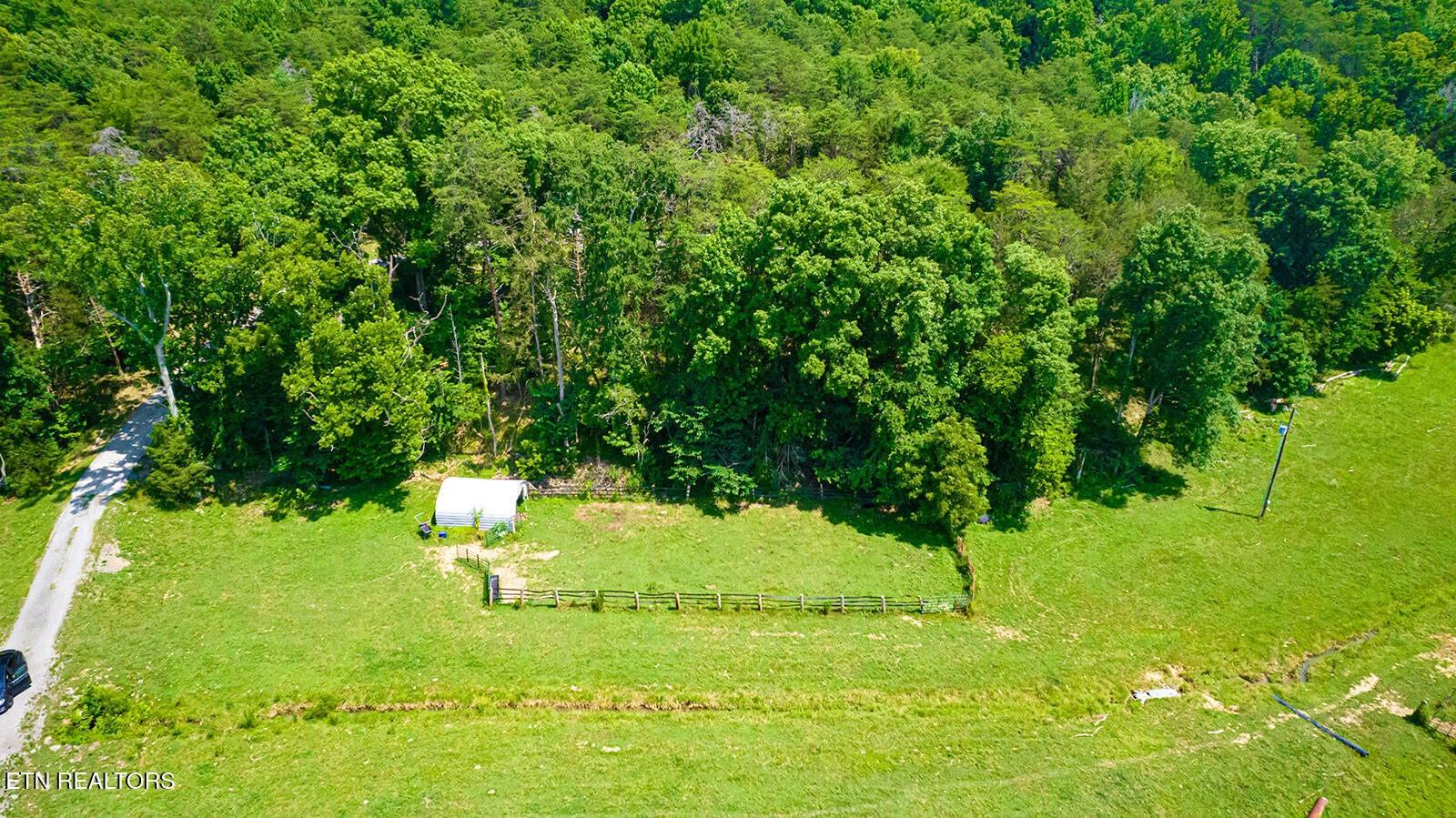 467 Sleepy Valley Rd