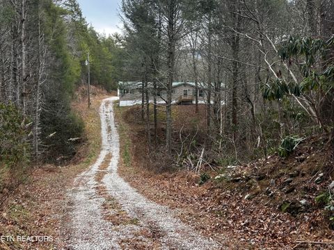 Photo of 367 McJunkin Rd, Tellico Plains, TN 37385 (MLS # 1326949)