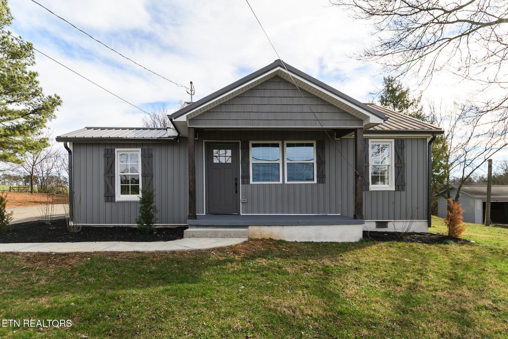 Photo of 14471451 W Hunt Rd, Maryville, TN 37801 (MLS # 1327238)