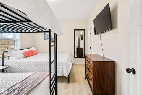 Tiny photo for 113 Pool Drive, LaFollette, TN 37766 (MLS # 1328807)