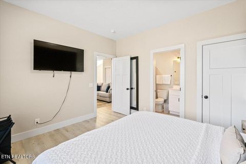 Tiny photo for 113 Pool Drive, LaFollette, TN 37766 (MLS # 1328807)