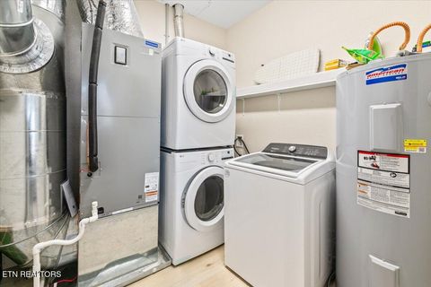 Tiny photo for 113 Pool Drive, LaFollette, TN 37766 (MLS # 1328807)