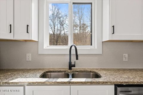 Tiny photo for 113 Pool Drive, LaFollette, TN 37766 (MLS # 1328807)