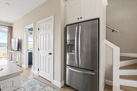 Tiny photo for 118 E Harbor View Lane #A, LaFollette, TN 37766 (MLS # 1317876)