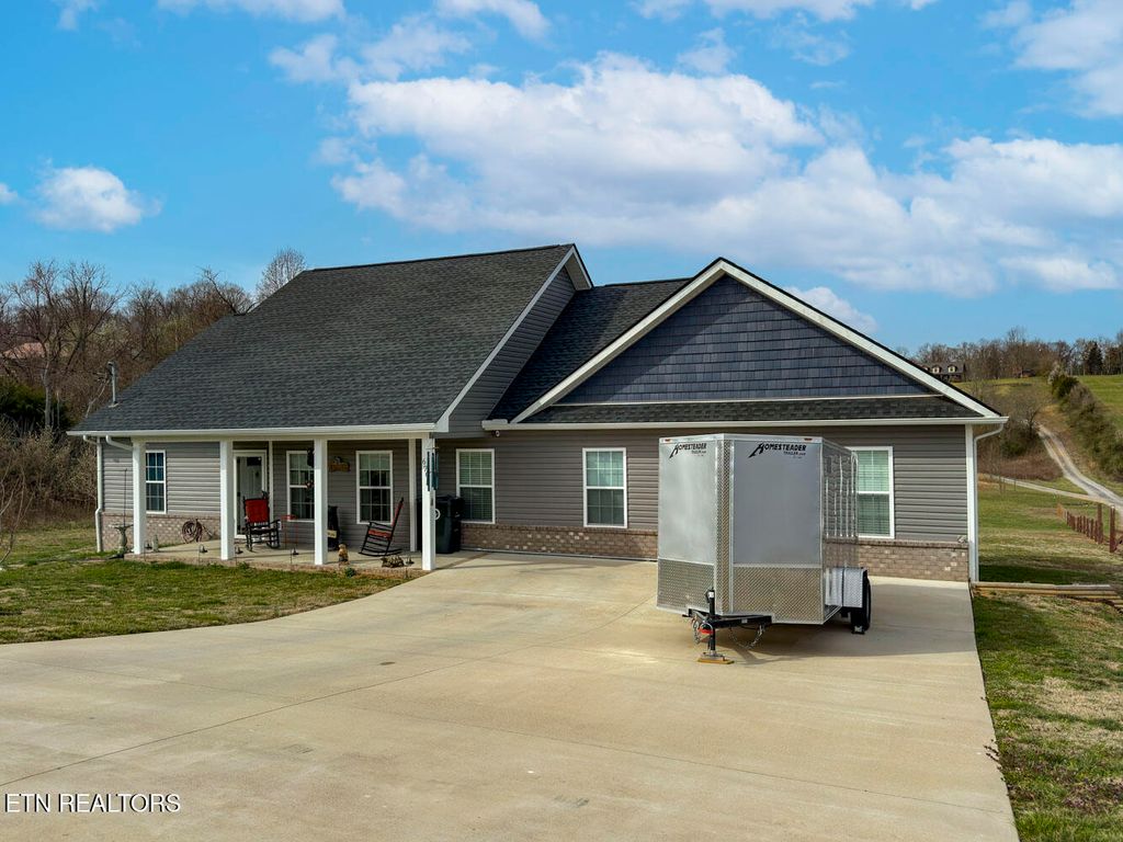 Photo of 670 Jones Franklin Rd, Morristown, TN 37813 (MLS # 1293602)