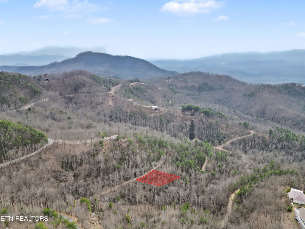 Photo of 101 John Sevier Drive, Sevierville, TN 37876 (MLS # 1324928)
