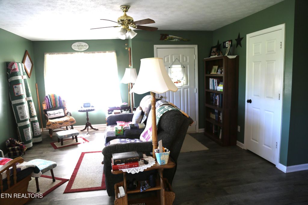 Photo of 652 HILL STREET St, Jellico, TN 37762 (MLS # 1312412)