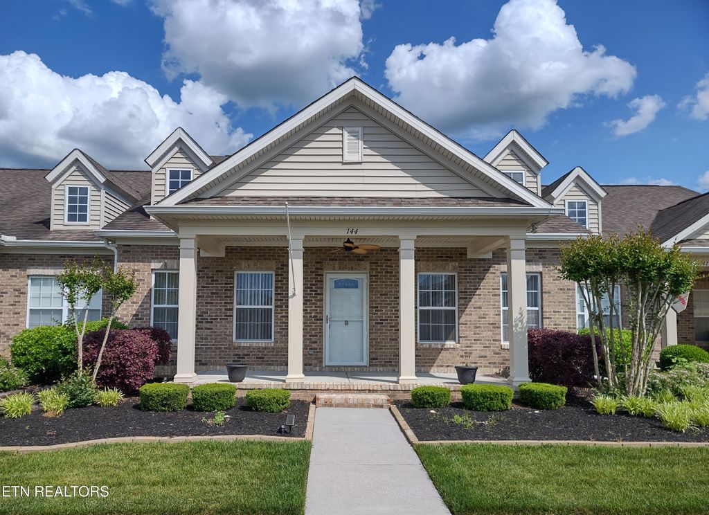 Photo of 144 Hardinberry St, Oak Ridge, TN 37830 (MLS # 1335820)