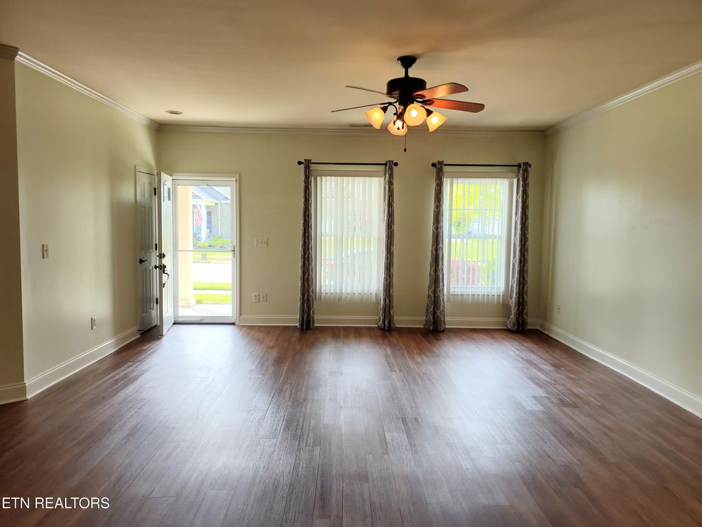 Photo of 144 Hardinberry St, Oak Ridge, TN 37830 (MLS # 1335820)