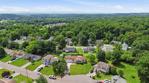 Tiny photo for 6032 Newington Lane, Knoxville, TN 37912 (MLS # 1346728)