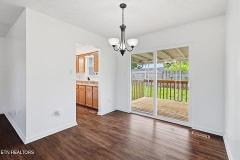 Tiny photo for 6032 Newington Lane, Knoxville, TN 37912 (MLS # 1346728)