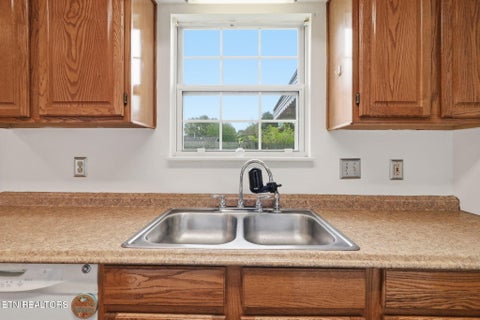 Tiny photo for 6032 Newington Lane, Knoxville, TN 37912 (MLS # 1346728)