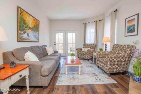 Tiny photo for 527 River Place Way #UNIT 315, Sevierville, TN 37862 (MLS # 1329471)