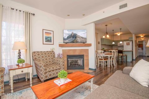 Tiny photo for 527 River Place Way #UNIT 315, Sevierville, TN 37862 (MLS # 1329471)