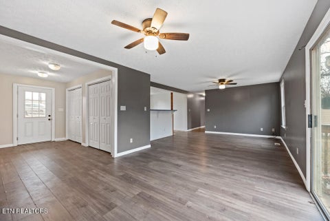 Tiny photo for 102 Lawton Rd, Oak Ridge, TN 37830 (MLS # 1343850)