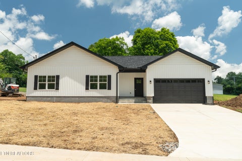 Property photo of 5706 Zurich Way, Knoxville, TN 37918