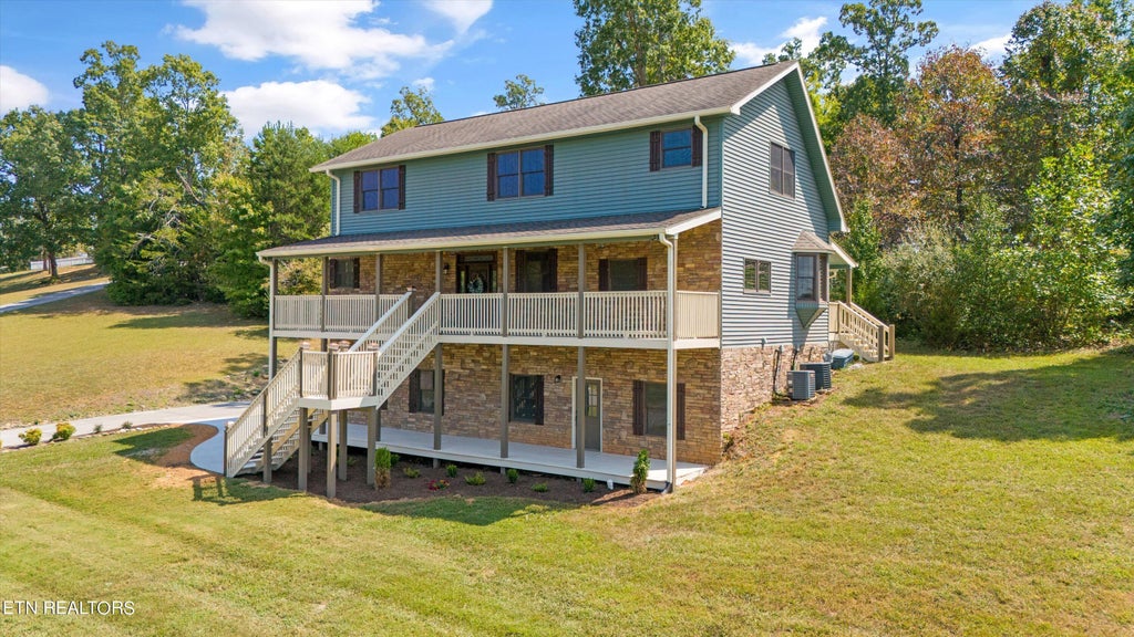 Photo of 1617 Foxfire Circle, Seymour, TN 37865 (MLS # 1276471)